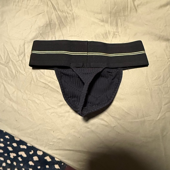 Charlie Mz Size Small Thong - Picture 4 of 4